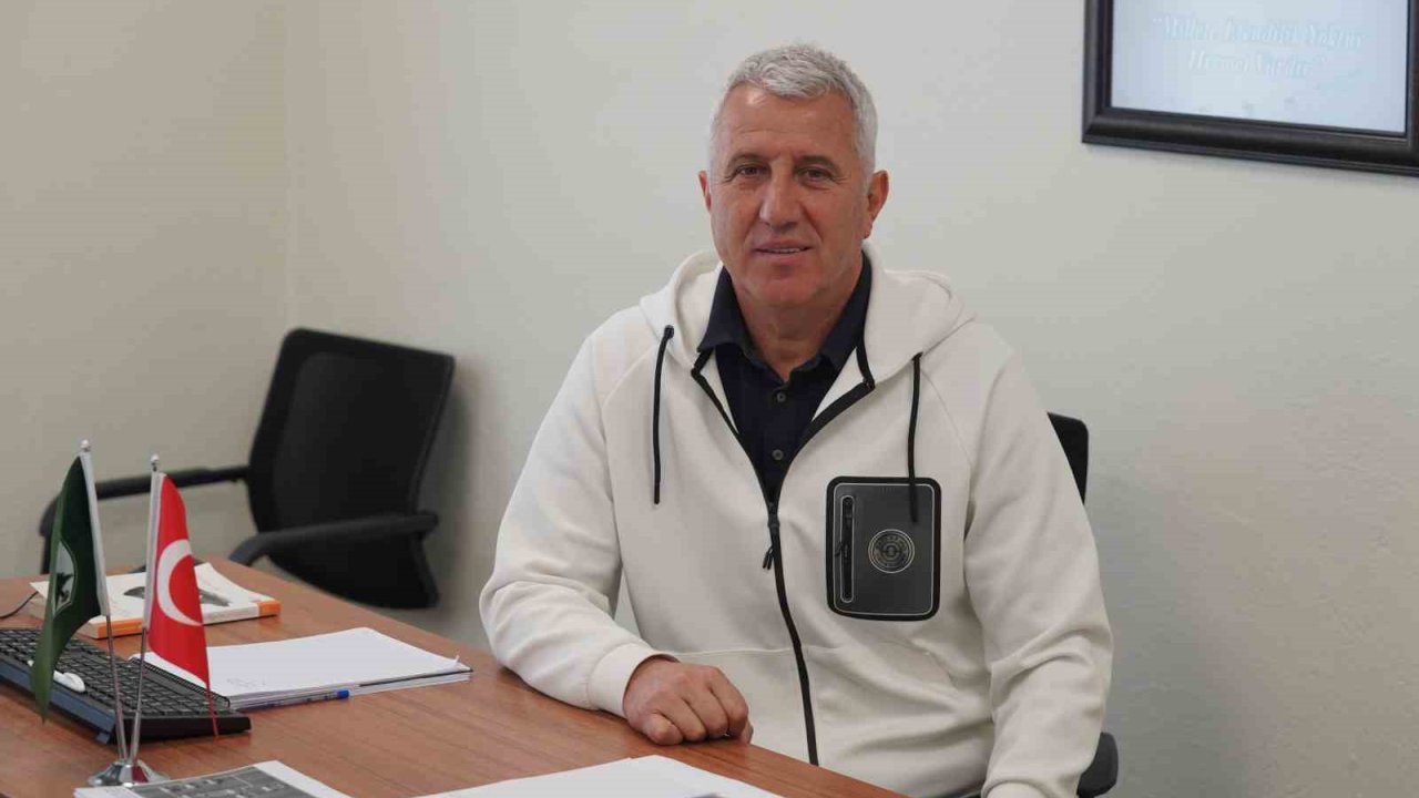 Muğlaspor Teknik Direktörü Durmuş: "Kulübümüz hiç olmadığı kadar iyi hissediyor"