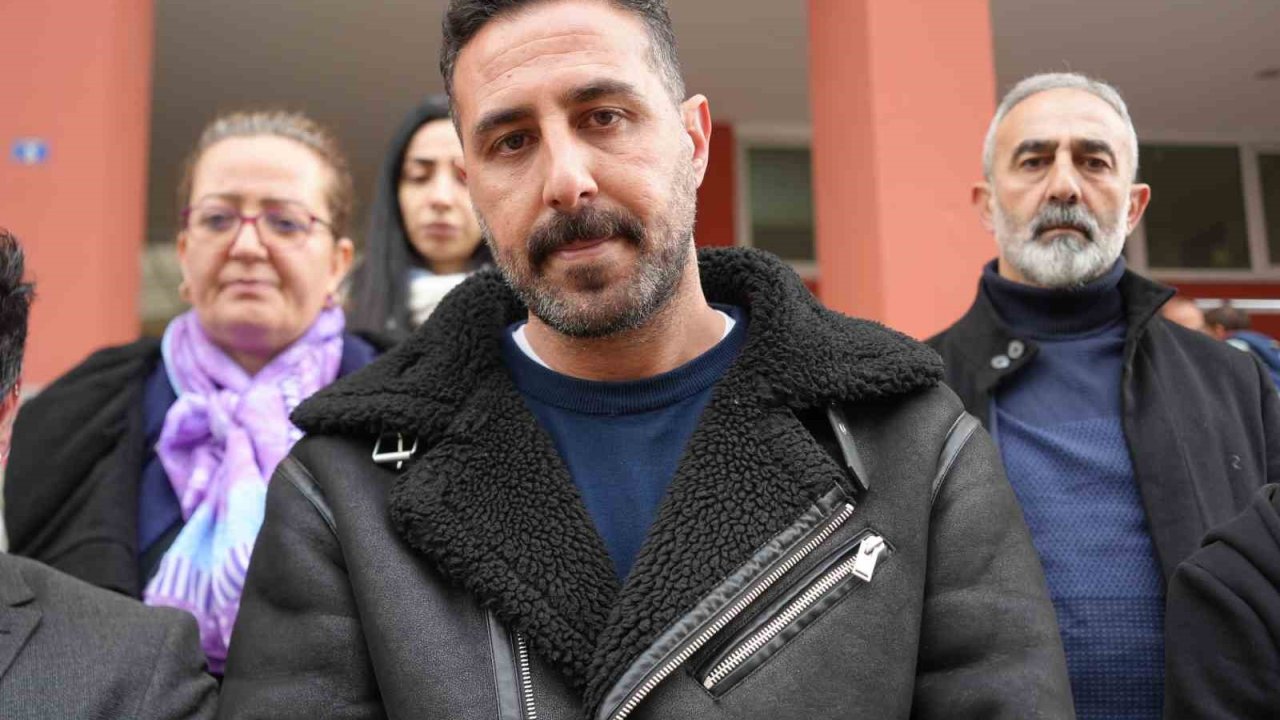 Okul zilindeki ilahi tartışmasında serbest bırakılan veli: "Kabe kıblemizdir, yanlış anlaşıldım"