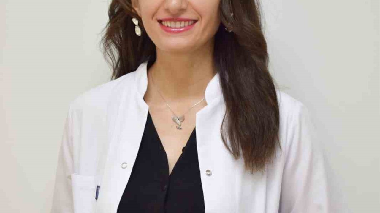 Op. Dr. Öztaş’tan hamilelere oruç uyarıları