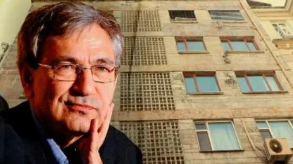 Orhan Pamuk'un 9 dairesi hakkında yıkım kararı