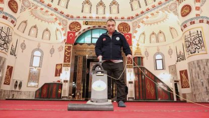 Osmangazi’de camiler Ramazan’a özenle hazırlandı