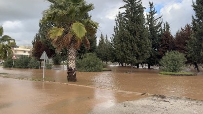 Osmaniye’de sağanak hayatı olumsuz etkiledi
