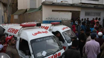 Pakistan’da üç katlı binada tüp patladı: 16 ölü, 14 yaralı