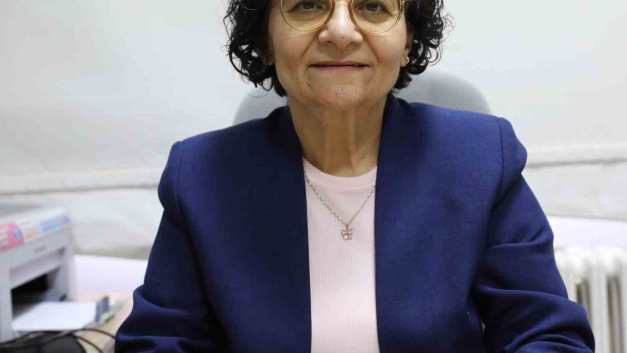 Prof. Dr. Pirinçci, "Rahim ağzı kanserinden korunmada aşı büyük önem taşıyor"