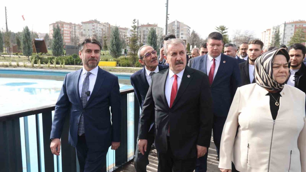 Recep Tayyip Erdoğan Millet Bahçesi’nin yeniden düzenlenmiş hali göz doldurdu