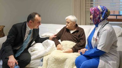 Samsun’da son 3 yılda 230 bin hastaya evde sağlık hizmeti