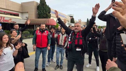 Samsunspor taraftarlarından Thomas Reis’e duygusal veda