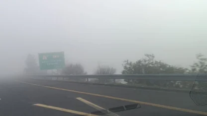 Şanlıurfa-Gaziantep yolunda yoğun sis etkili oldu