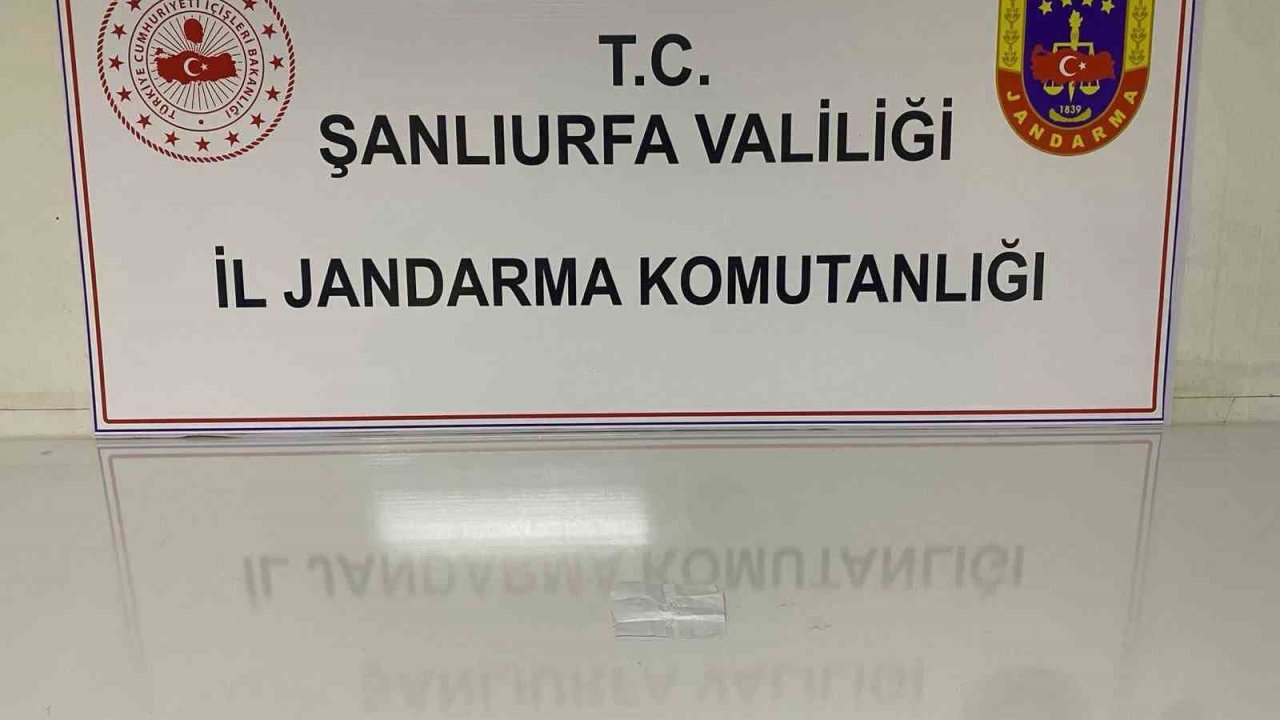 Şanlıurfa’da silah ve uyuşturucu ele geçirildi: 8 şüpheliye işlem yapıldı