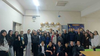 Sarıgöl’de liseliler aynı sofrada buluştu