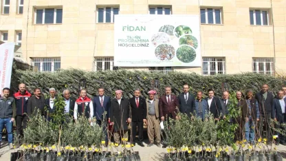 Şırnak’ta 25 bin 200 fidan toprakla buluştu: 810 dekar meyve bahçesi oluyor