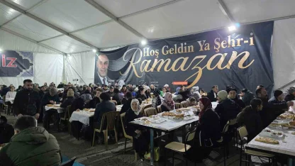 Sorgun Belediyesi iftar çadırında her gün 450 kişilik iftar menüsü hazırlanıyor