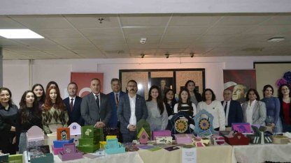 Sultanhisar’da el emeği göz nuru eserler sergilendi