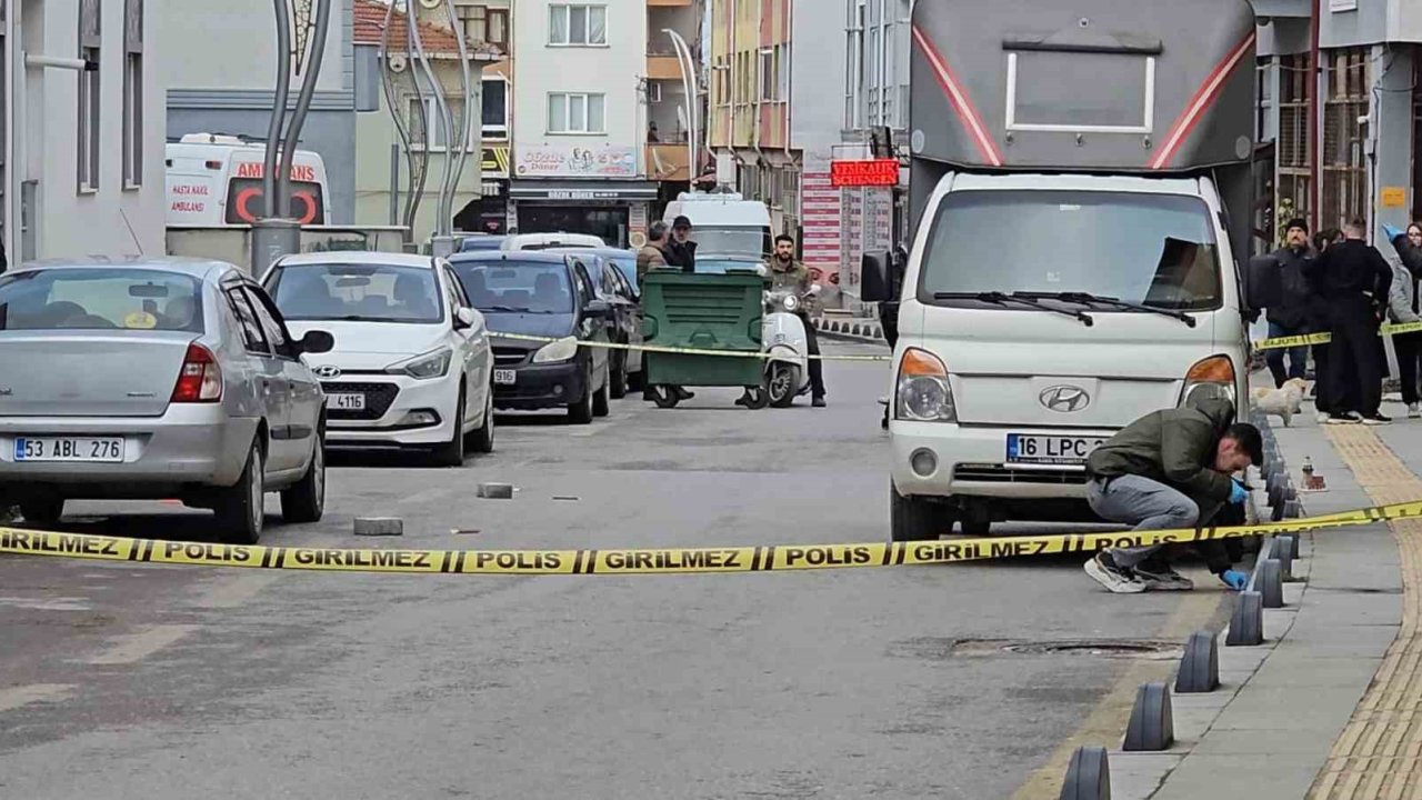 Tartışma kanla bitti: İşletme sahibi ayağından vurularak yaralandı