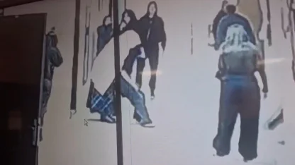 Teneffüste ölümle burun buruna gelen öğrenciyi öğretmenleri hayata döndürdü