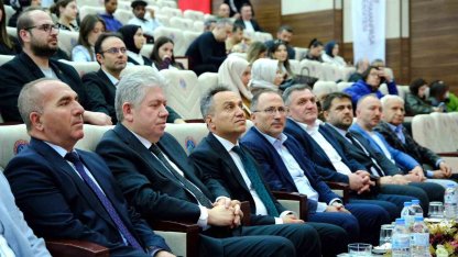 TOGÜ’de "Değişen dünya ve eğitim" söyleşisi