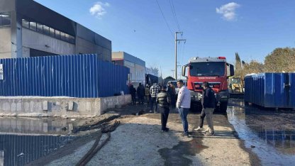 Torbalı’daki fabrika yangını söndürüldü