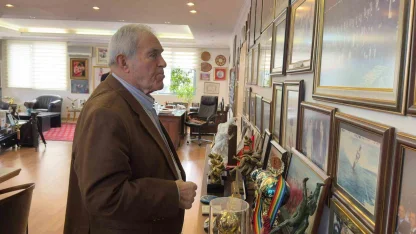 Türk güreşinin önemli ismi Ahmet Ayık’a anlamlı ödül