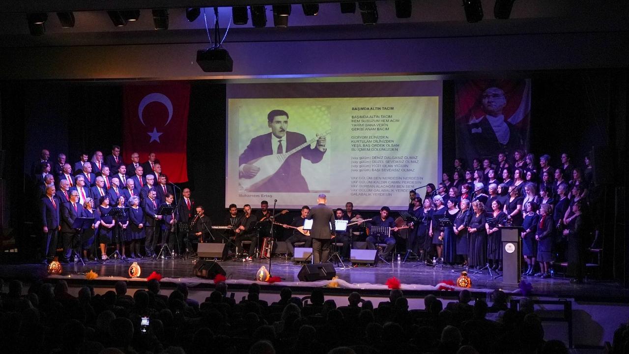 Türk halk müziğinin seçkin eserleri Gaziemir’de yankılandı