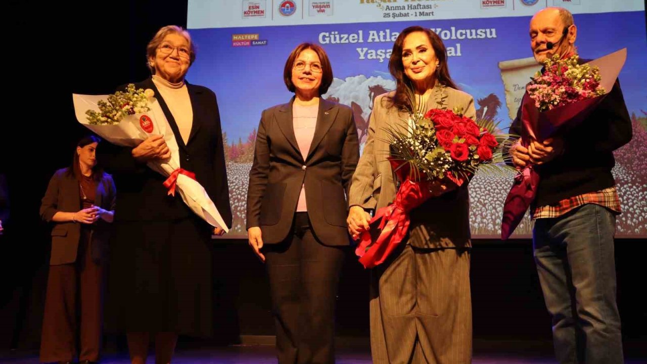 Türkan Şoray, Türk edebiyatının usta ismi Yaşar Kemal anma haftasında sevenleriyle buluştu