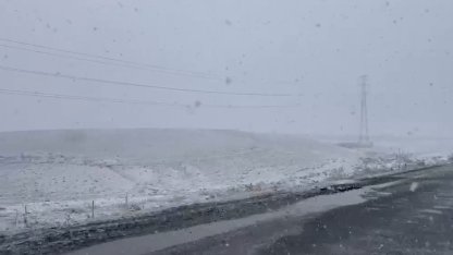 Türkiye’nin en kurak ilçelerinden Karapınar’da kar sevinci