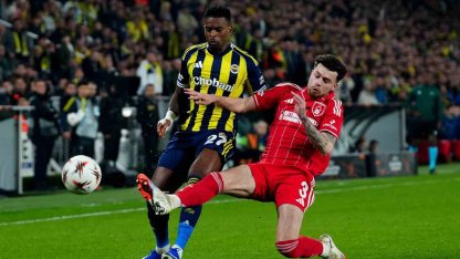 UEFA Avrupa Ligi: Fenerbahçe: 0 - Nottingham Forest: 2 (İlk yarı)