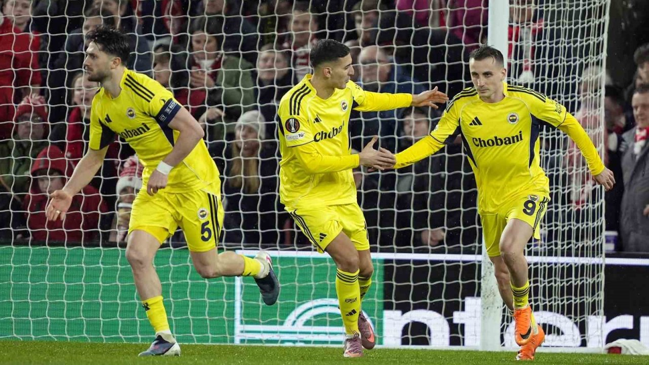 UEFA Avrupa Ligi: Nottingham Forest: 1 - Fenerbahçe: 2 (Maç sonucu)