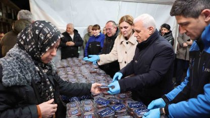 Ulu Cami’de Ramazan’a tatlı başlangıç