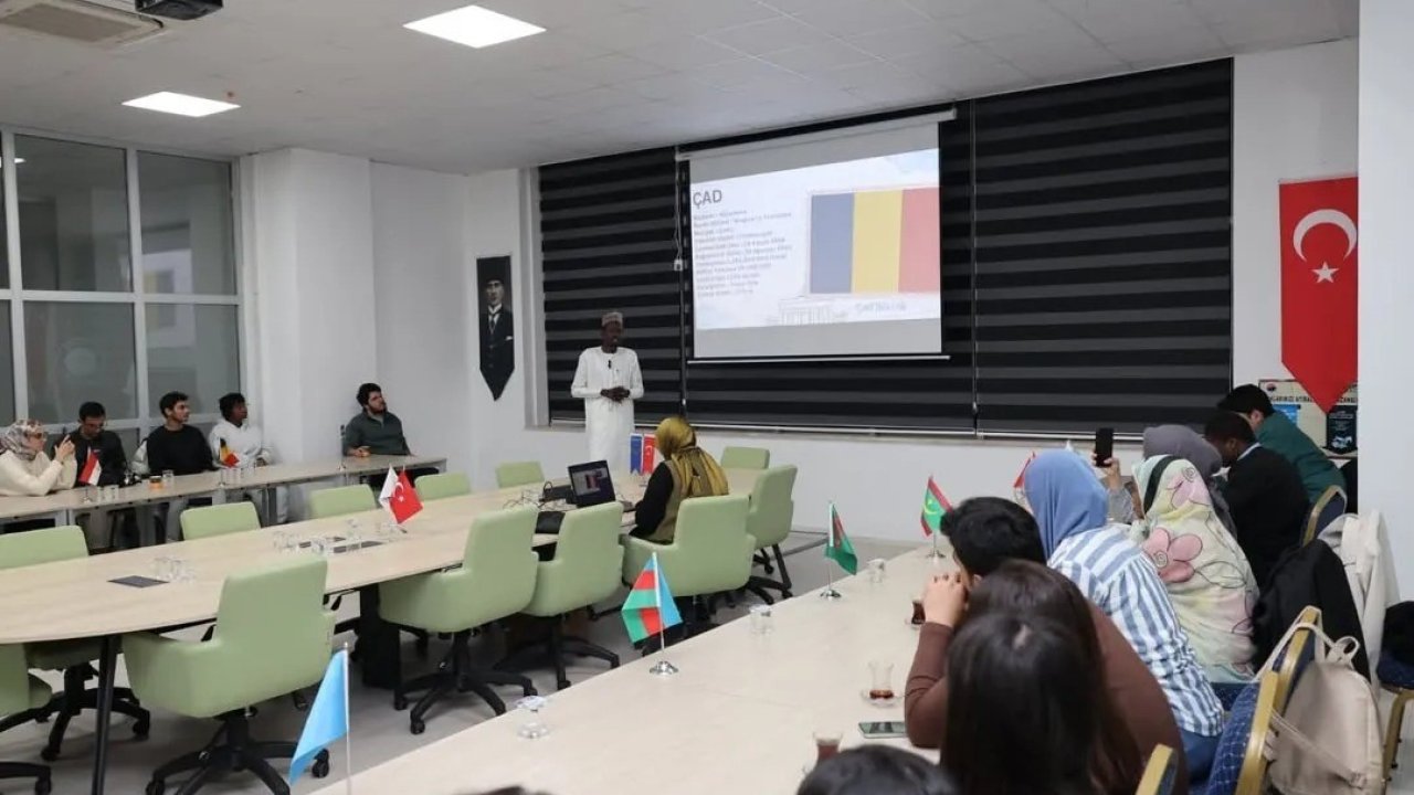 Uluslararası öğrencilerden "Benim Ülkem, Benim Kültürüm" etkinliği