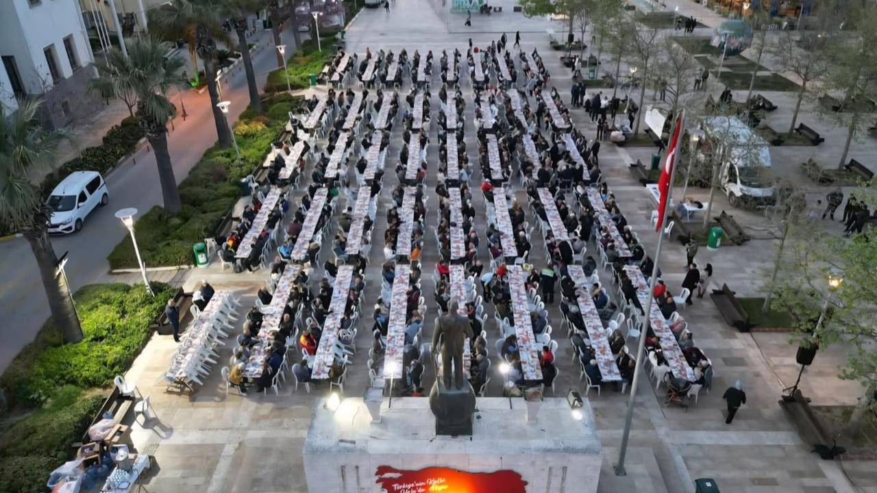 Urla’da Ramazan Sofraları Birlik ve Kardeşlik İçin Kuruluyor