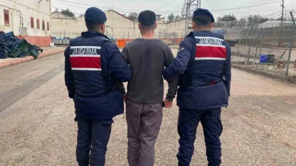 Uyuşturucu suçundan 13 yıl kesinleşmiş cezayla aranan şahıs yakalandı