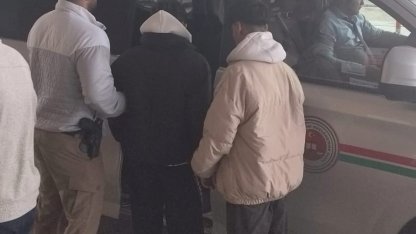 Uyuşturucu tacirleri kıskıvrak yakalandı