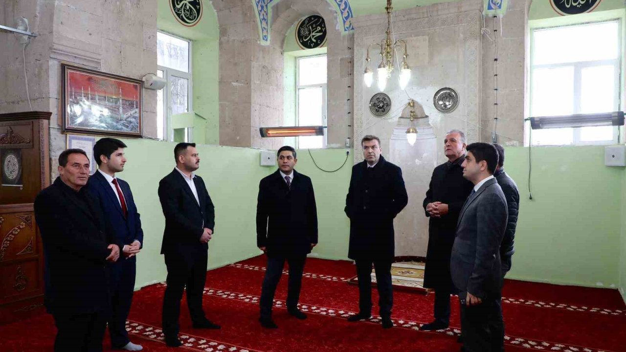 Vali Akmeşe Altunhisar’da vatandaş ve esnafla buluştu