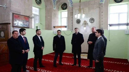 Vali Akmeşe Altunhisar’da vatandaş ve esnafla buluştu