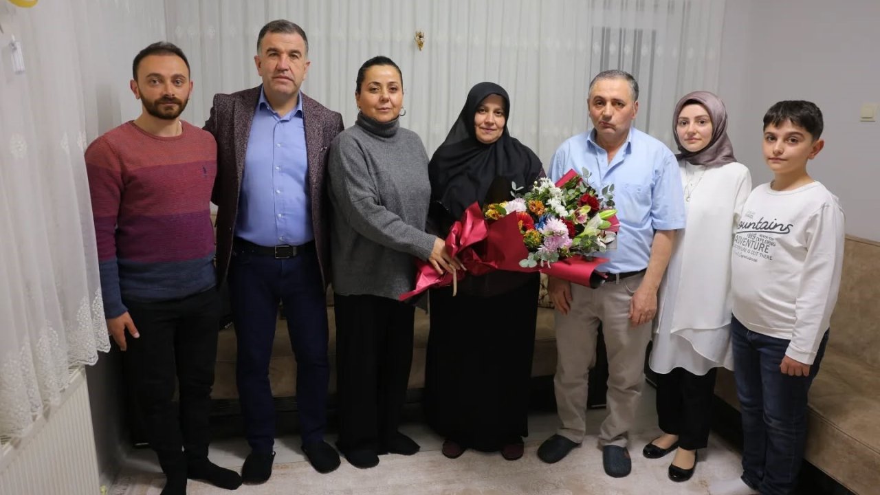 Vali Eldivan, gazi ailesinin iftar sofrasına konuk oldu