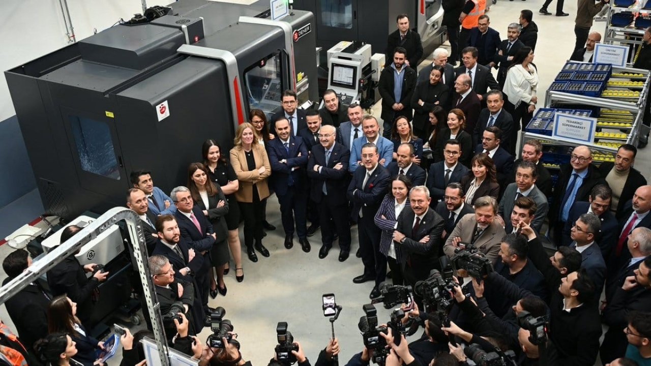 Vali Köşger; "Model fabrika ile Denizli’ye önemli bir yatırım kazandırılmış oldu"