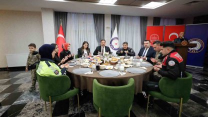 Vali Masatlı, polis teşkilatıyla iftar sofrasında bir araya geldi
