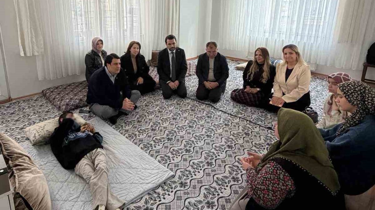 Yılmaz’dan çocuklara moral ziyareti