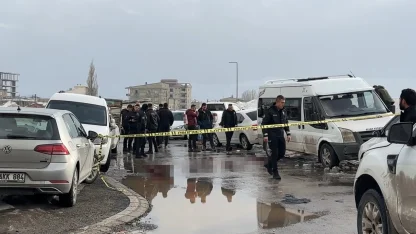 Yüksekova’da silahlı intihar girişimi: 1 ağır yaralı