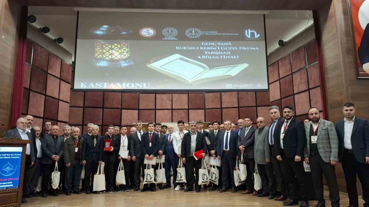 12 farklı ildeki öğrenciler Kur’an-ı Kerim’i en güzel okuyabilmek için yarıştı