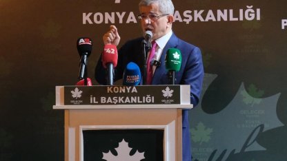 Ahmet Davutoğlu: "Bugün Netanyahu-Trump ikilisi karşısında dimdik ayaktayız deme günüdür"