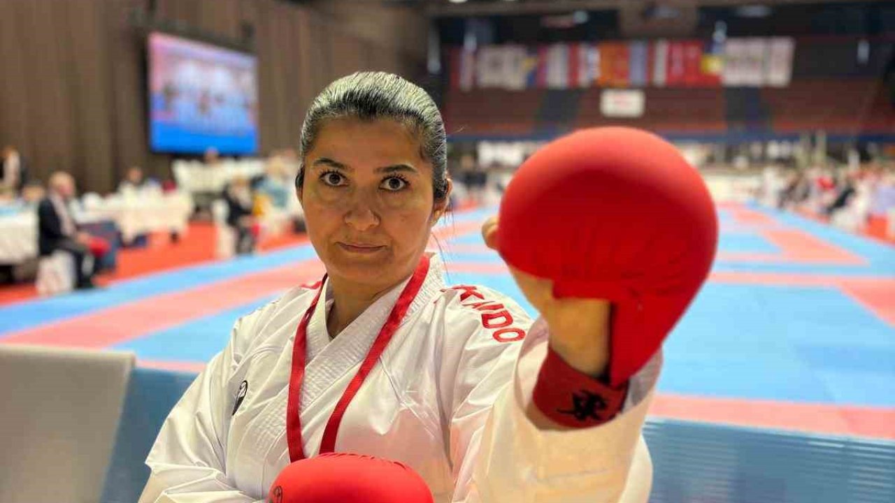 Alaşehir Belediyesporlu İlknur Yalçın Balkan Şampiyonu oldu