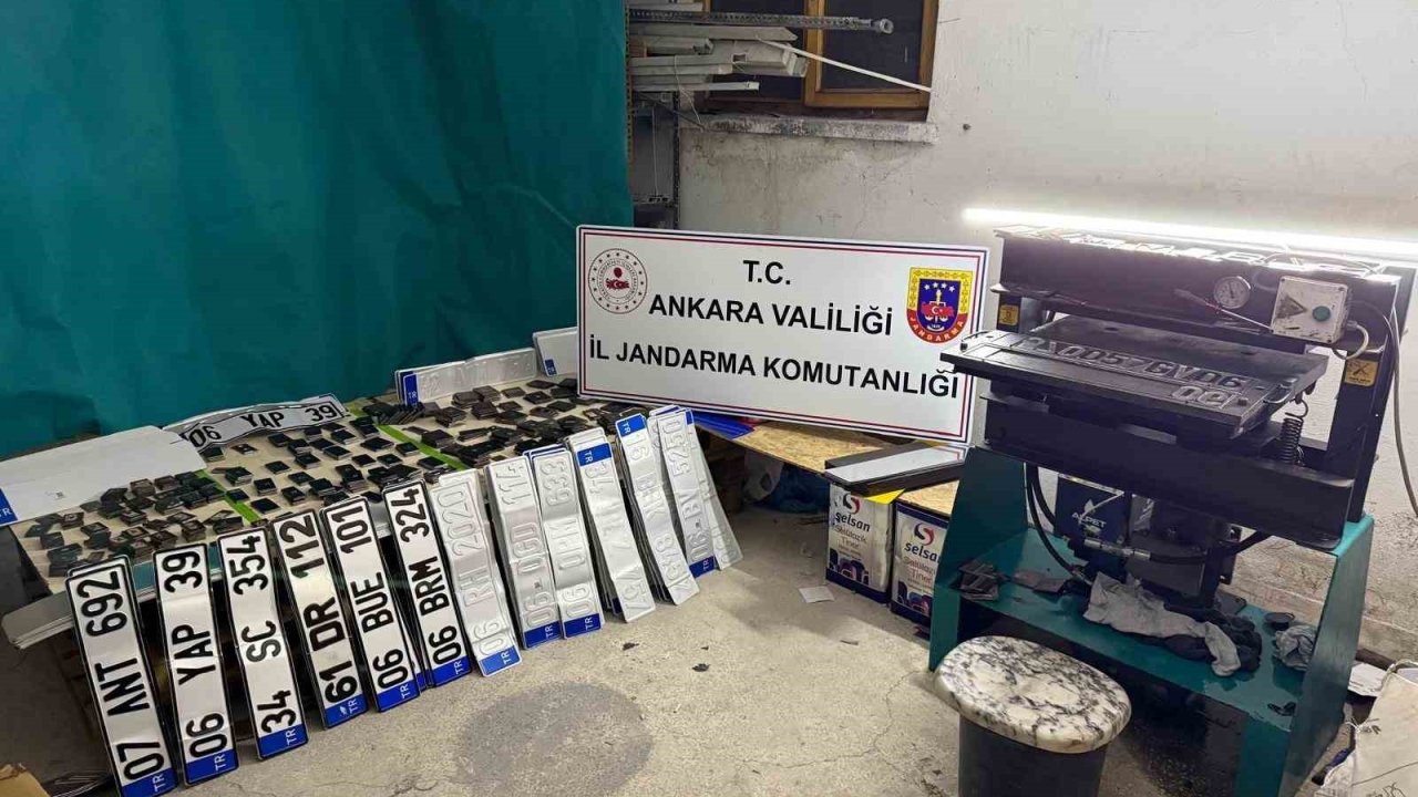 Ankara’da sahte plaka basımı yapan 2 şüpheli gözaltına alındı