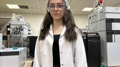 Annesini kanserden kaybeden lise öğrencisi, kanseri teşhis eden yapay zeka destekli proje geliştirdi