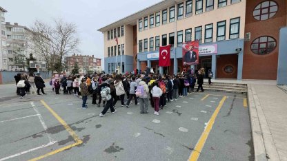 Ara tatil sona erdi, okullarda ders zili yeniden çaldı