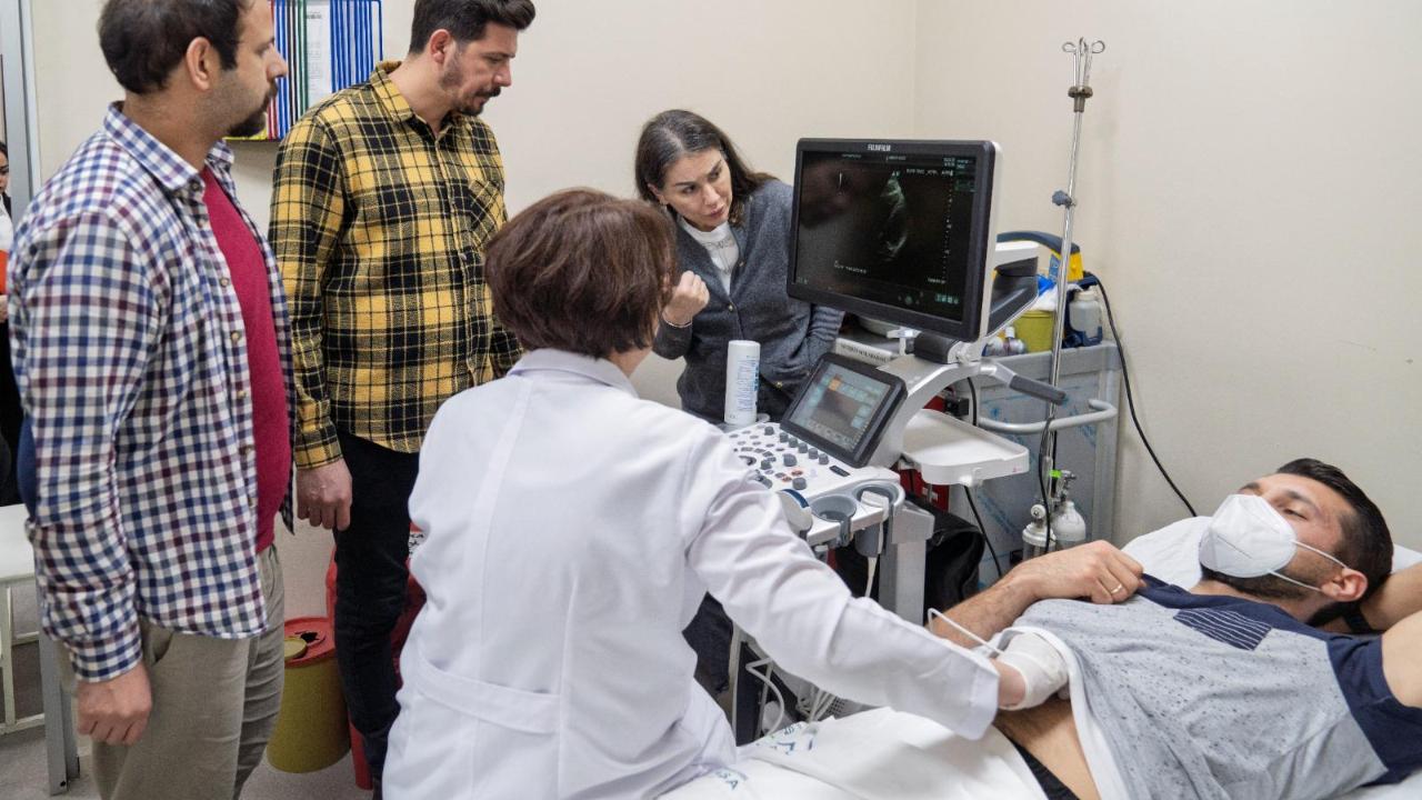 Asperger sendromlu yüksek mühendis, Eşrefpaşa Hastanesi’nde görevde