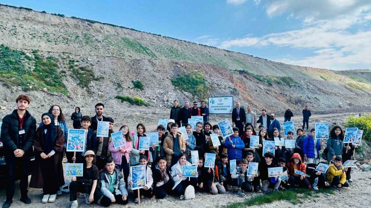 Aydın’da Orman Haftası’nda fidanlar toprakla buluştu