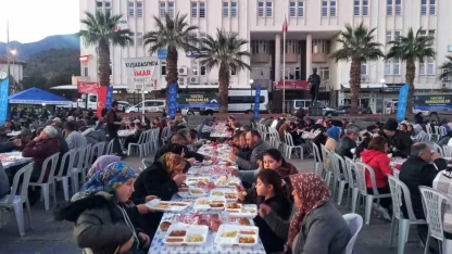 Aydınlılar, Büyükşehirin iftar sofralarında buluşuyor