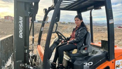 Başarılı forklift operatörü Kardelen İlgen’den; kadınlara "cesur olun" çağırısı