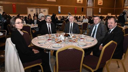 Başkan Başdeğirmen, üniversiteli gençlerle iftarda buluştu
